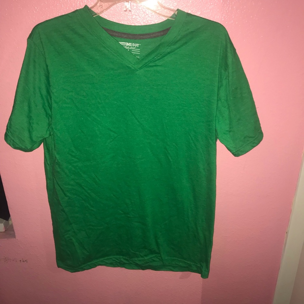 NWOT GREEN V NECK SHIRT